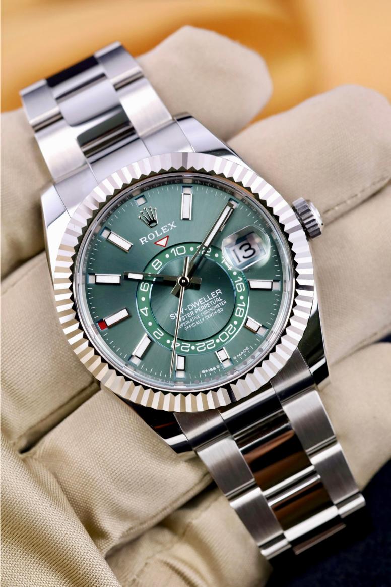 Rolex Sky Dweller 42 Mint Green Dial Stainless Steel Oyster Mens Watch - 336934 - 2025